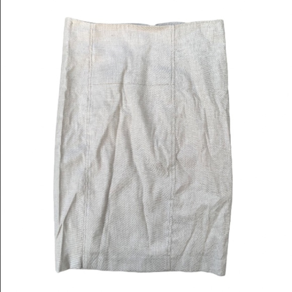 Bebe size 8 beige skirt